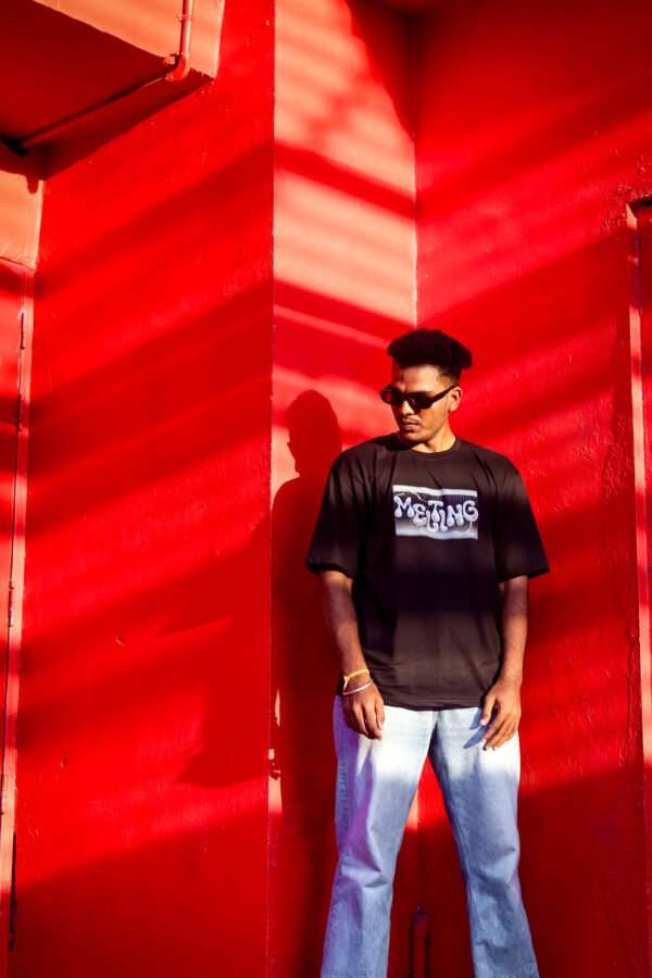 Black oversized Tee - Melting