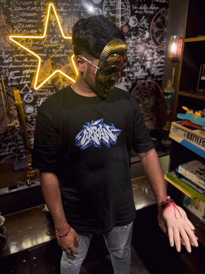 Black oversized Tee - AURA - Image 2